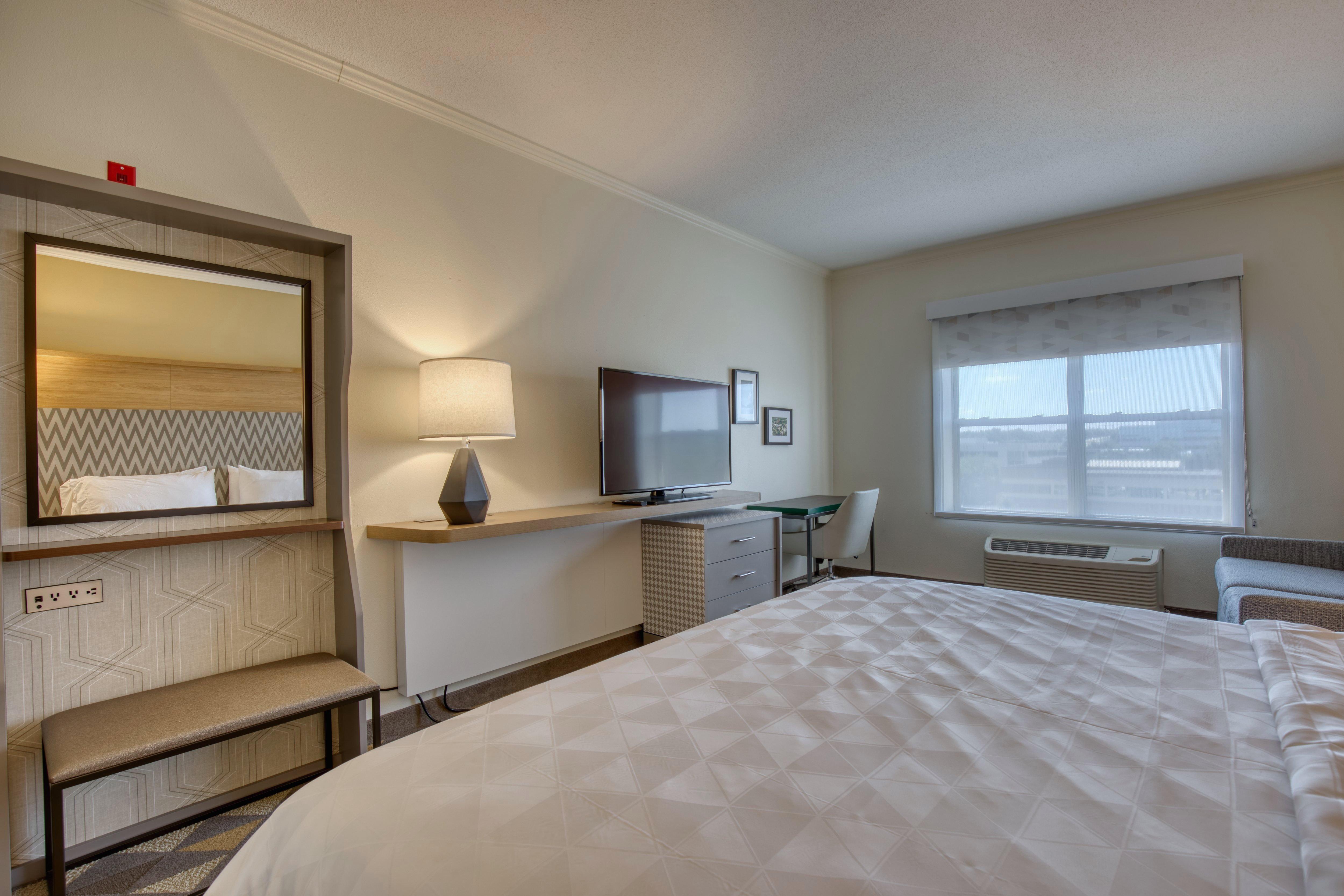 Holiday Inn Hotel & Suites Madison West - Middleton By Ihg Dış mekan fotoğraf