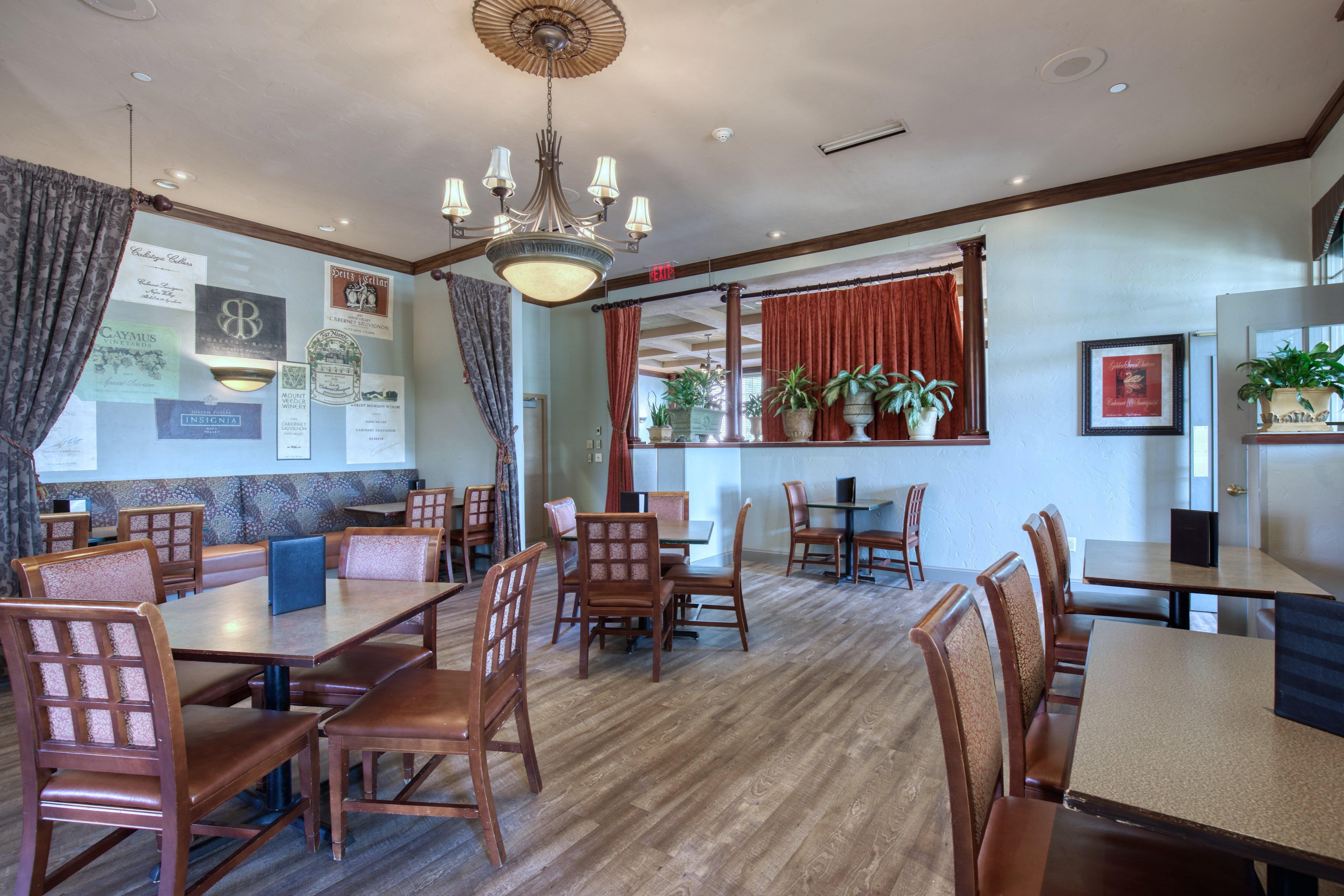 Holiday Inn Hotel & Suites Madison West - Middleton By Ihg Dış mekan fotoğraf