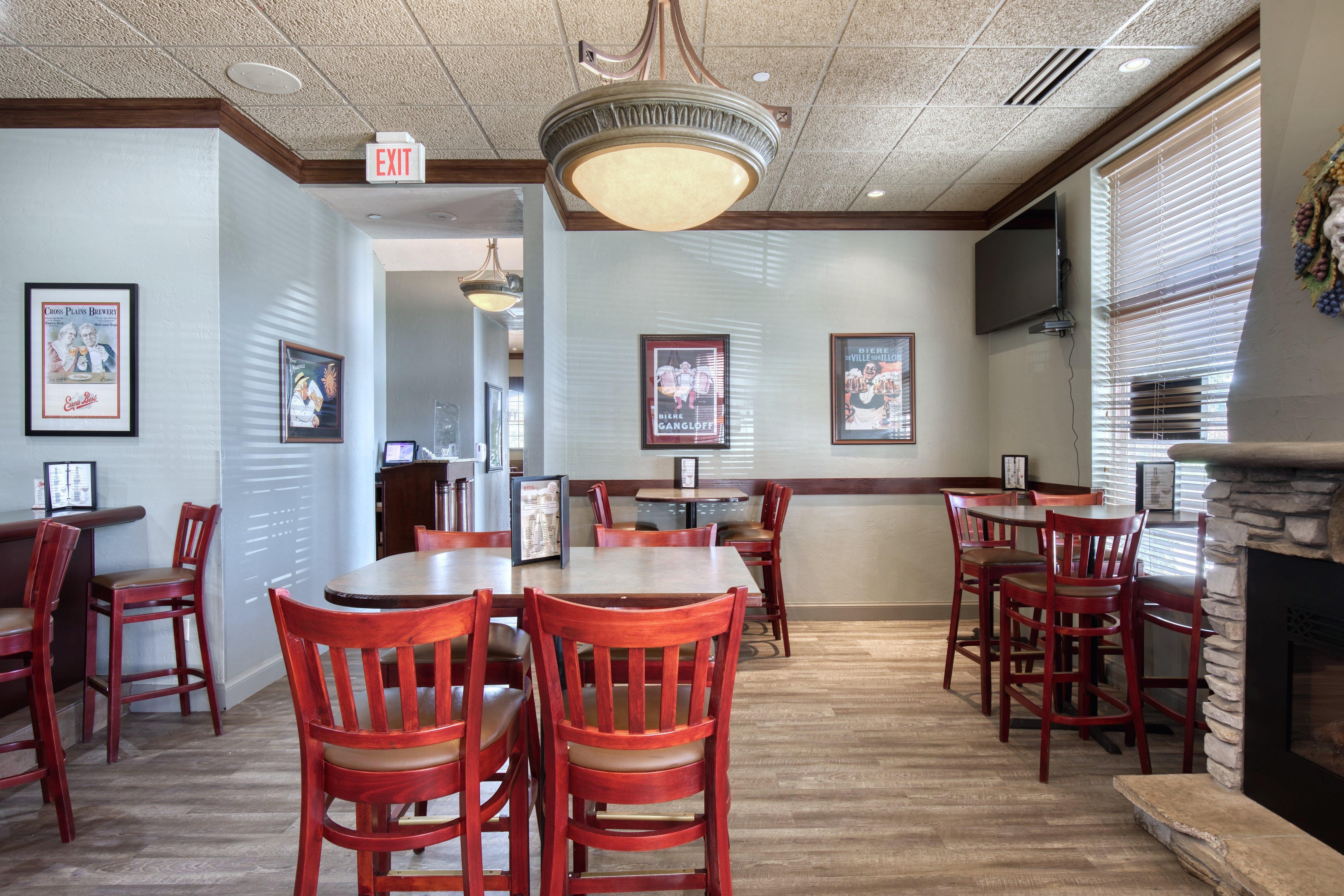 Holiday Inn Hotel & Suites Madison West - Middleton By Ihg Dış mekan fotoğraf