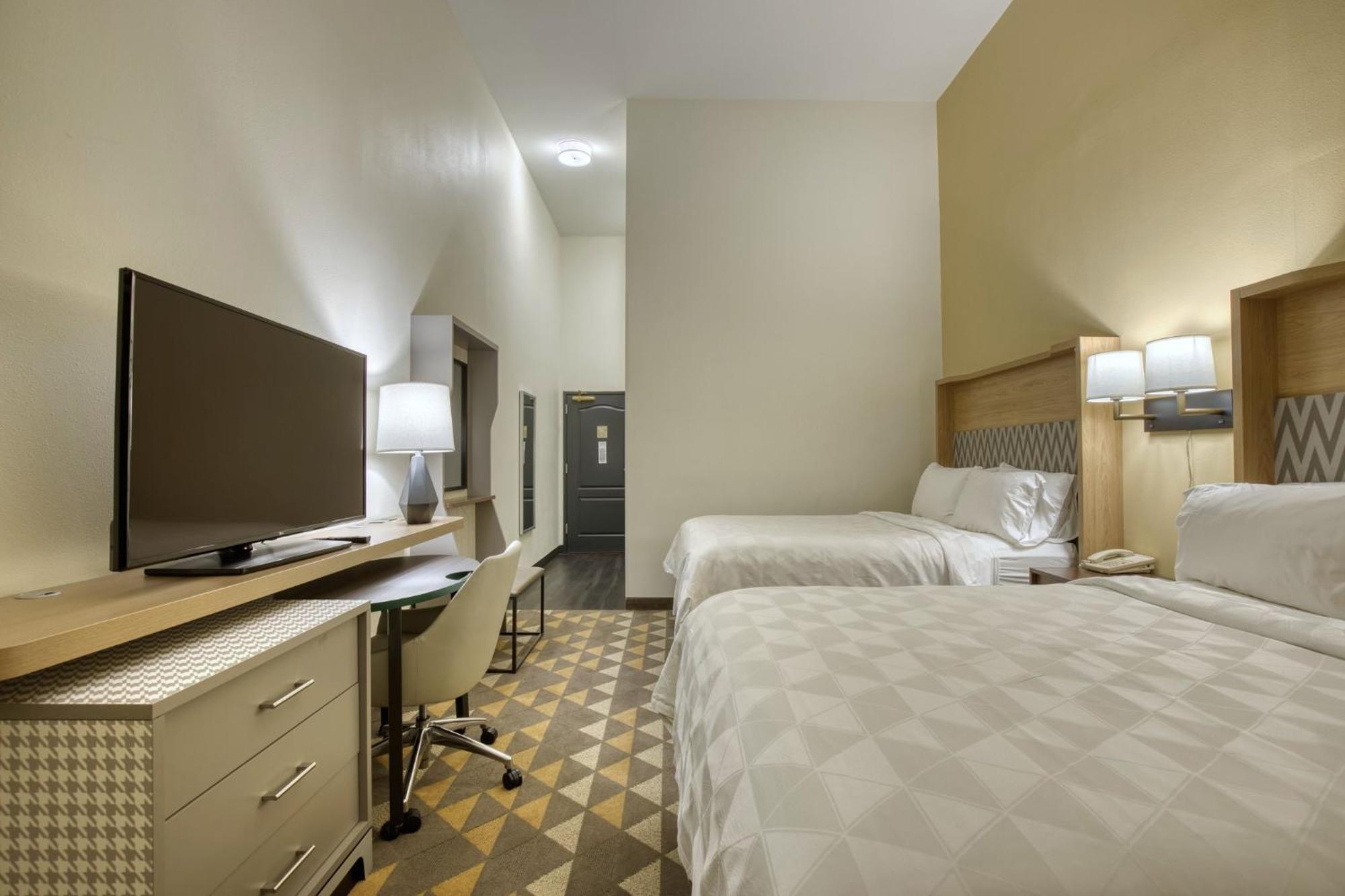 Holiday Inn Hotel & Suites Madison West - Middleton By Ihg Dış mekan fotoğraf